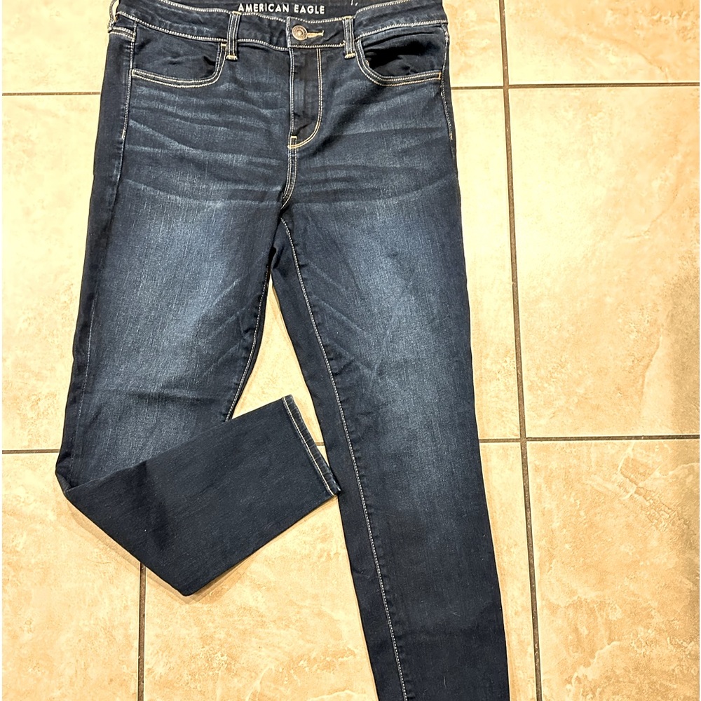 AMERICAN EAGLE JEGGINGS NWOT SIZE 14